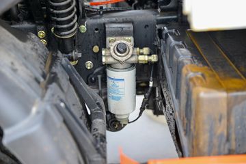 ���� ��¡ ������ 180���� 4X2 3.8����ж��(��ʿ��10��)(DYQ3181D6AB)ͼƬ