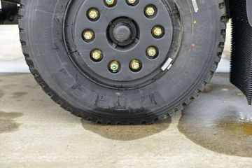 ���� ��¡ ������ 180���� 4X2 3.8����ж��(��ʿ��10��)(DYQ3181D6AB)ͼƬ