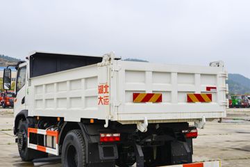 ���� ��¡ ������ 180���� 4X2 3.8����ж��(��ʿ��10��)(DYQ3181D6AB)ͼƬ