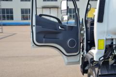 江淮 骏铃V6 155马力 4.15米单排厢式轻卡(HFC5043XXYP31K1C7NS)