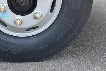 ���� ����V6 155���� 4.15�׵�����ʽ�ῨͼƬ