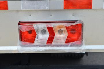 ���� ����V6 152���� 4.15�׵�����ʽ�ػ���(����)ͼƬ