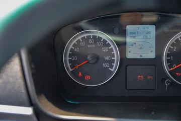 �� T5 1.6L 123���� ���� 3.4�׵�����ʽ΢��(JKC5034XXYD6LE)ͼƬ