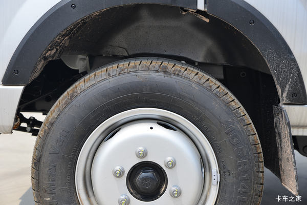 抢购在行动!太原市金杯T5载货车降价大放送,立降0.8万