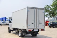 金杯 T5 1.6L 123马力 汽油 3.4米单排厢式微卡(JKC5034XXYD6LE)