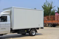 金杯 T5 1.6L 123马力 汽油 3.4米单排厢式微卡(JKC5034XXYD6LE)
