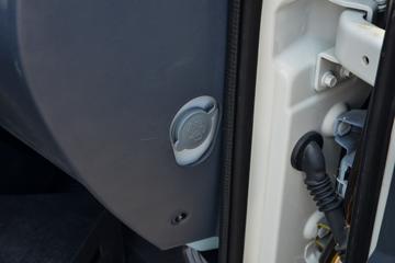 ���� �����Ԫ�� 1.8L 130���� ���� 3.7�׵�����ʽ�ῨͼƬ