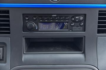 ���� �����Ԫ�� 1.8L 130���� ���� 3.7�׵�����ʽ�ῨͼƬ