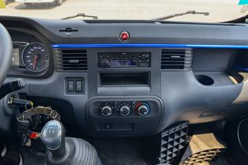 ���� �����Ԫ�� 1.8L 130���� ���� 3.7�׵�����ʽ�ῨͼƬ