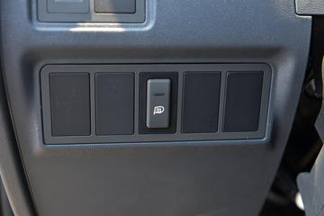���� �����Ԫ�� 1.8L 130���� ���� 3.7�׵�����ʽ�ῨͼƬ