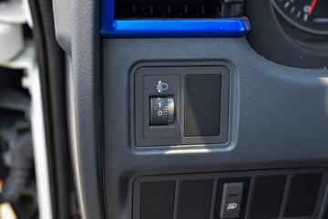 ���� �����Ԫ�� 1.8L 130���� ���� 3.7�׵�����ʽ�ῨͼƬ