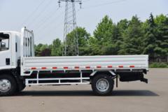 庆铃 五十铃KV100 131马力 4.205米单排栏板轻卡(QL1043FMHA)