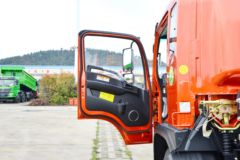 大运 G6 170马力 4X2 平板运输车(9T后桥)(DYQ5141TPBD6AB)