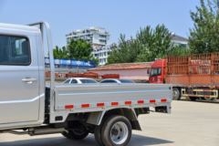 金杯 T2S 2023款 标准型 1.5L 102马力 汽油 2.55米双排栏板微卡(国六) 金杯 T2S 2023款 标准型 1.5L 102马力 汽油 2.55米双排栏板微卡(国六)