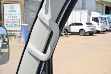 ������� ����EM 4.5T 3.815�׵��Ŵ��綯�����Ῠ59.4kWhͼƬ