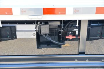 ������� ����EM 4.5T 3.815�׵��Ŵ��綯�����Ῠ59.4kWhͼƬ