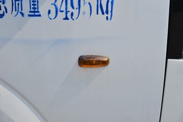 ����;�� T5 ��ȿ� ��׼�� 1.6L 105���� CNG 3.8�׵�����ʽС��(����)ͼƬ