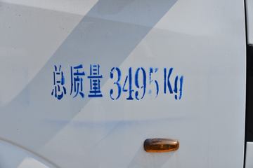 ����;�� T5 ��ȿ� ��׼�� 1.6L 105���� CNG 3.8�׵�����ʽС��(����)ͼƬ