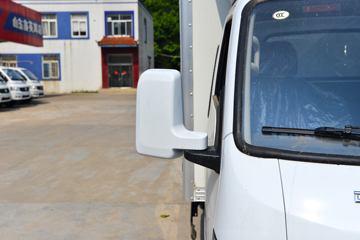 ����;�� T5 ��ȿ� ��׼�� 1.6L 105���� CNG 3.8�׵�����ʽС��(����)ͼƬ