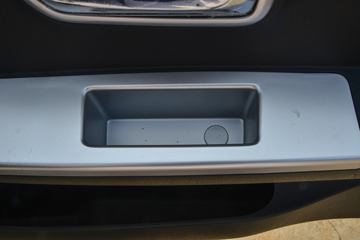 ����;�� T5 ��ȿ� ��׼�� 1.6L 105���� CNG 3.8�׵�����ʽС��(����)ͼƬ