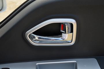 ����;�� T5 ��ȿ� ��׼�� 1.6L 105���� CNG 3.8�׵�����ʽС��(����)ͼƬ