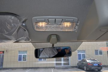 ����;�� T5 ��ȿ� ��׼�� 1.6L 105���� CNG 3.8�׵�����ʽС��(����)ͼƬ