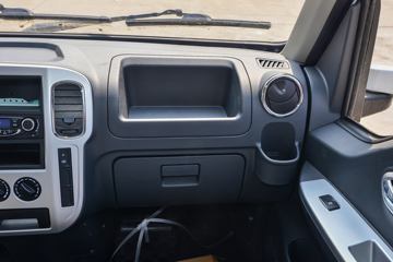 ����;�� T5 ��ȿ� ��׼�� 1.6L 105���� CNG 3.8�׵�����ʽС��(����)ͼƬ