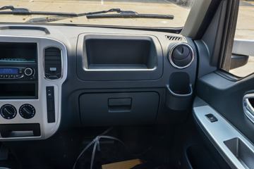 ����;�� T5 ��ȿ� ��׼�� 1.6L 105���� CNG 3.8�׵�����ʽС��(����)ͼƬ