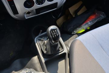 ����;�� T5 ��ȿ� ��׼�� 1.6L 105���� CNG 3.8�׵�����ʽС��(����)ͼƬ