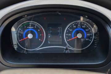 ����;�� T5 ��ȿ� ��׼�� 1.6L 105���� CNG 3.8�׵�����ʽС��(����)ͼƬ