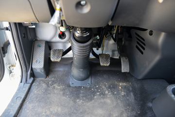 ����;�� T5 ��ȿ� ��׼�� 1.6L 105���� CNG 3.8�׵�����ʽС��(����)ͼƬ