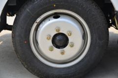 东风途逸 T5 年度款 标准款 1.6L 105马力 CNG 3.8米单排厢式小卡(国六)(EQ5031XXY16NCAC)