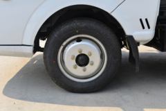 东风途逸 T5 年度款 标准款 1.6L 105马力 CNG 3.8米单排厢式小卡(国六)(EQ5031XXY16NCAC)