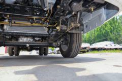 东风途逸 T5 年度款 标准款 1.6L 105马力 CNG 3.8米单排厢式小卡(国六)(EQ5031XXY16NCAC)