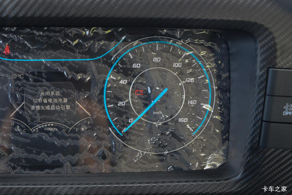 上楼就睡觉 70cm宽大空间！凯运+轻卡时刻把床带在身边！