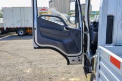 江铃 凯运+ 中窄体 129马力 4.2米单排栏板轻卡(国六)(JX1040TGA26) 江铃 凯运+ 中窄体 129马力 4.2米单排栏板轻卡(国六)(JX1040TGA26)