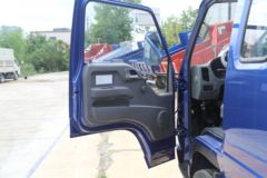 福田瑞沃 时代金刚726 151马力 4X2 2.8米排半自卸车