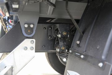 �������� ʱ�����726 151���� 4X2 2.8���Ű���ж��ͼƬ