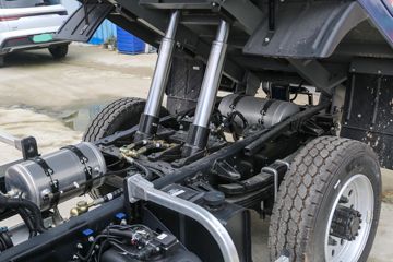 �������� ʱ�����726 151���� 4X2 2.8���Ű���ж��ͼƬ