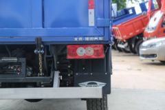福田瑞沃 时代金刚726 151马力 4X2 2.8米排半自卸车