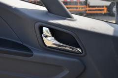 江铃 凯运+ 163马力 4X2 4.02米单排冷藏车(国六)(JX5049XLCXG26) 江铃 凯运+ 163马力 4X2 4.02米单排冷藏车(国六)(JX5049XLCXG26)