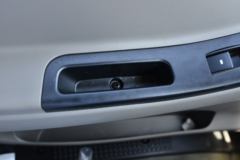 江铃 凯威宽体 127马力 4.08米单排厢式轻卡(国六)(气刹)(JX5045XXYTGD26)