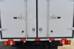 江铃 凯威宽体 127马力 4.08米单排厢式轻卡(国六)(气刹)(JX5045XXYTGD26)