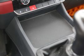 骁运S PLUS&nbsp;载货车驾驶室                                               图片