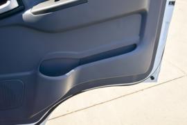 后浪Z1&nbsp;载货车驾驶室                                               图片