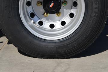 �����Ῠ ����Z1 151���� 4.18�׵��������Ῠ(YTQ1041KK333)ͼƬ