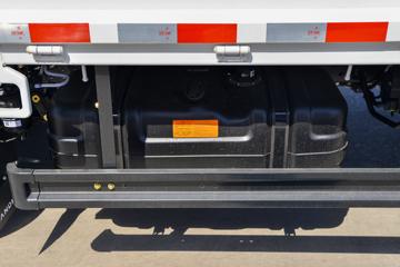 �����Ῠ ����Z1 151���� 4.18�׵��������Ῠ(YTQ1041KK333)ͼƬ