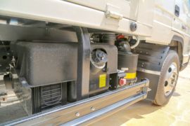 骁运S1&nbsp;载货车底盘                                                图片