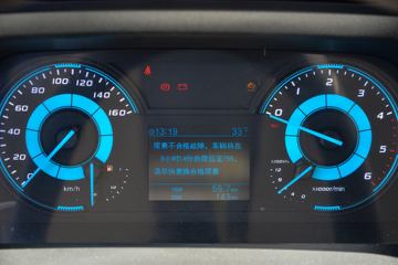 ���� �������� 143���� 3.2��˫�������Ῠ(����)(��ɲ)(JX1043TSGF26)ͼƬ