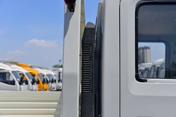 ���� �������� 143���� 3.2��˫�������Ῠ(����)(��ɲ)(JX1043TSGF26)ͼƬ